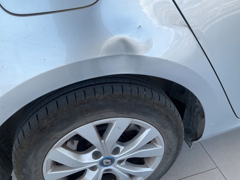 Renault Megane 1.6 Hybrid E-Tech Business Edition 2021 – снимка 22