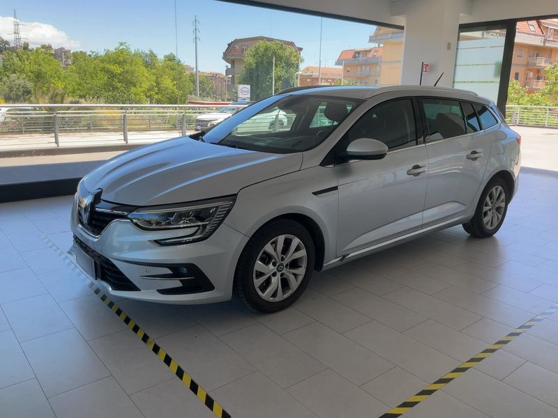 Renault Megane 1.6 Hybrid E-Tech Business Edition 2021 – снимка 1