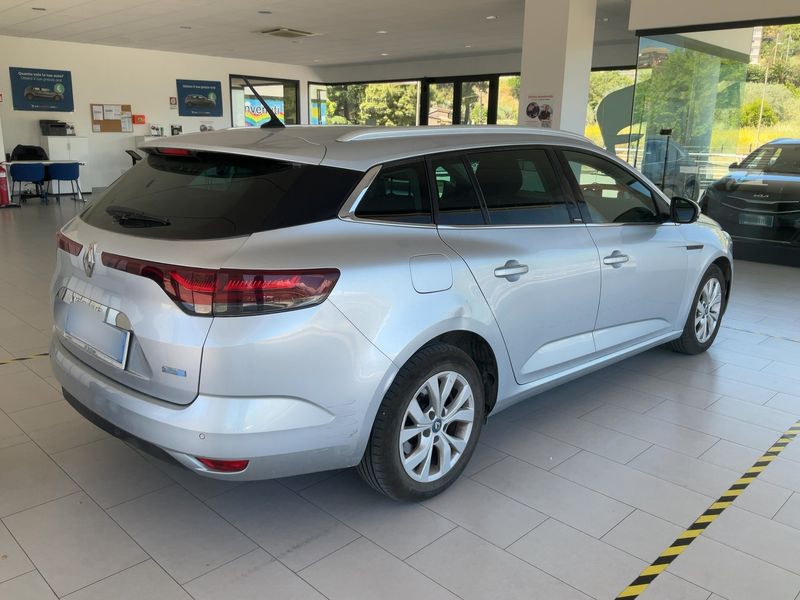 Renault Megane 1.6 Hybrid E-Tech Business Edition 2021 – снимка 8
