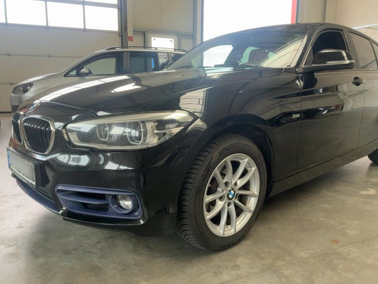 BMW 1er 118d xDrive Sport Line 2018 – снимка 2