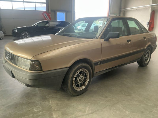 Audi 80 1.8 1987 – снимка 1