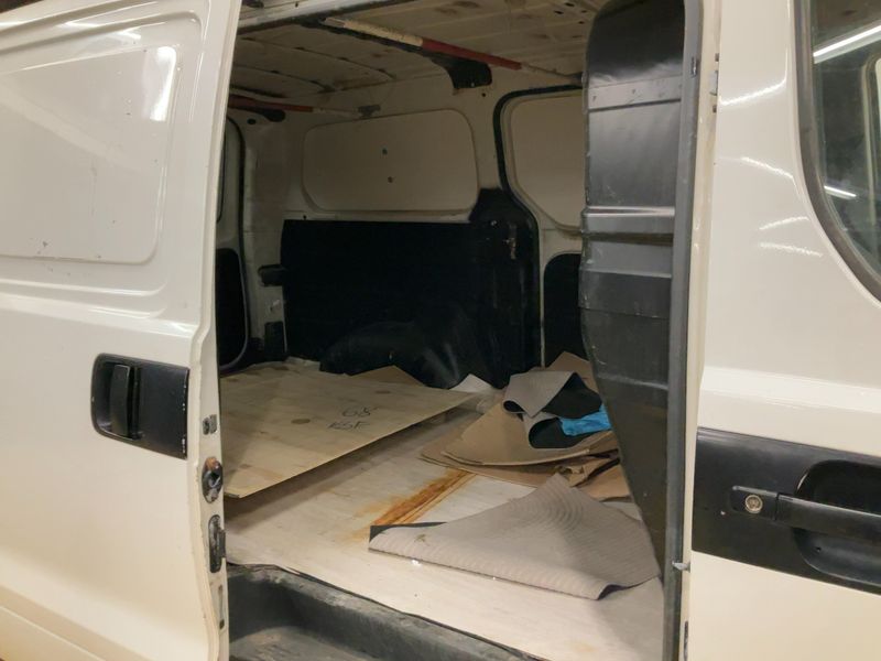 Hyundai H1 2.5 CRDi Kasten 2011 – снимка 19