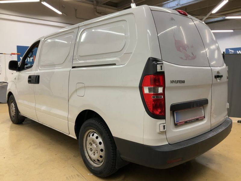 Hyundai H1 2.5 CRDi Kasten 2011 – снимка 6