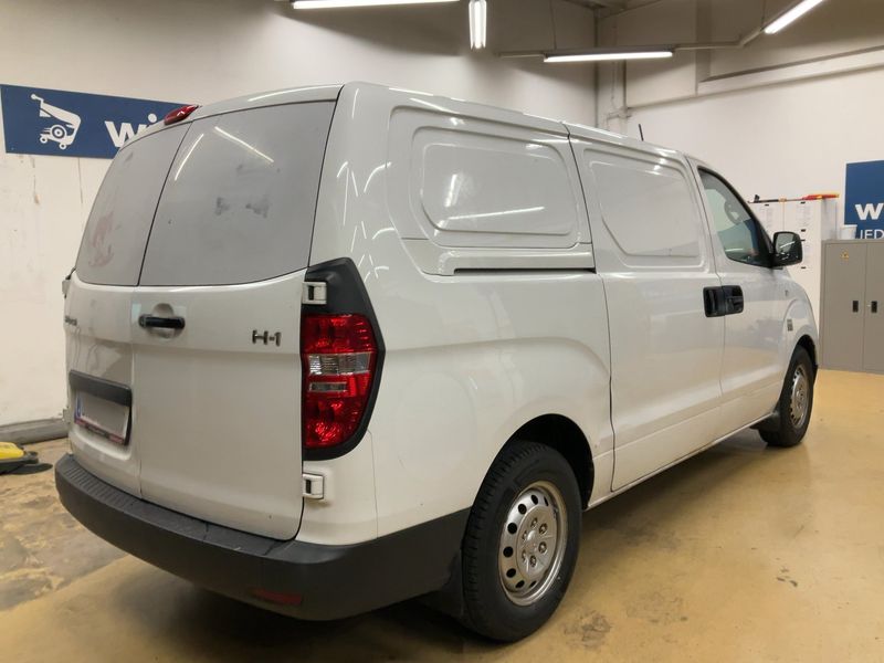 Hyundai H1 2.5 CRDi Kasten 2011 – снимка 8