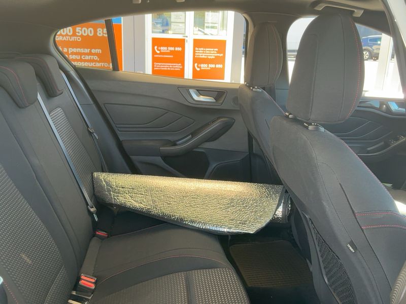 Ford Focus 1.0 EcoBoost ST-Line 2020 – снимка 19
