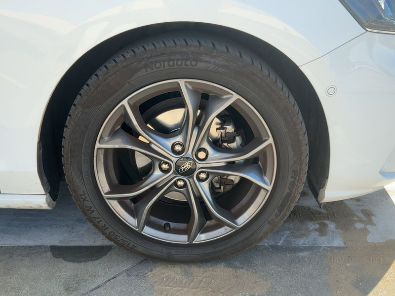 Ford Focus 1.0 EcoBoost ST-Line 2020 – снимка 11