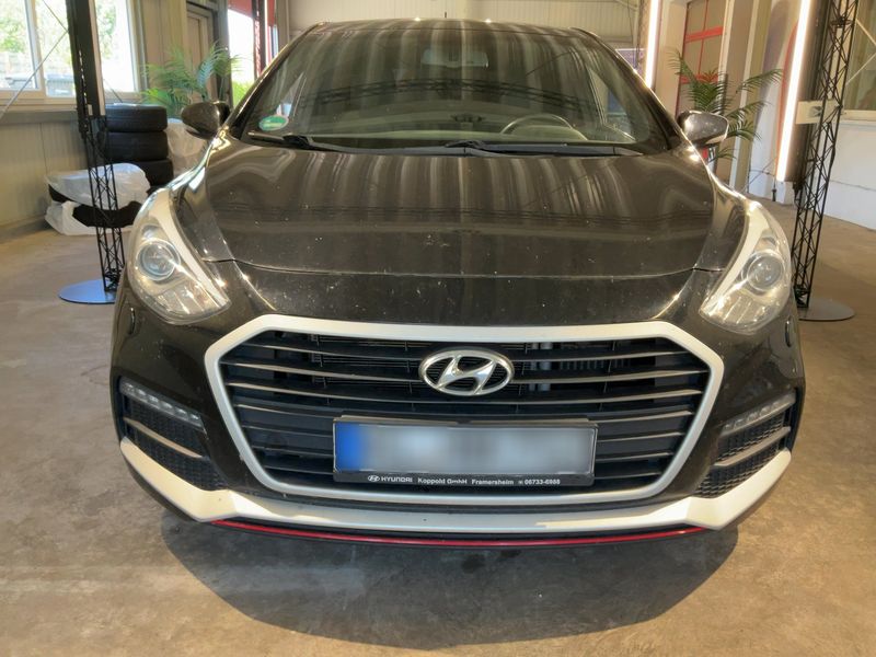 Hyundai i30 1.6 TGDI Turbo 2016 – снимка 14