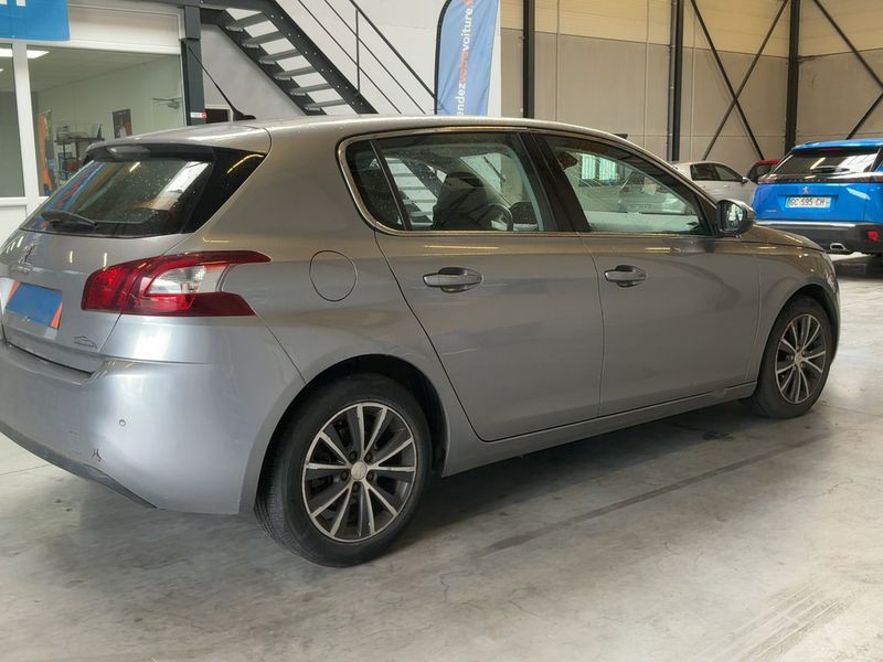 Peugeot 308 1.2 e-THP Allure 2015 – снимка 8