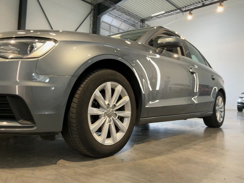 Audi A3 Limousine 2.0 TDI Attraction 2014 – снимка 2