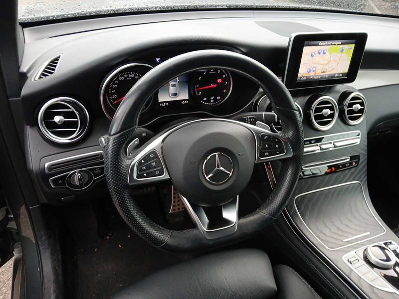 Mercedes-Benz GLC-Klasse GLC 250 4Matic AMG Line 2019 – снимка 17