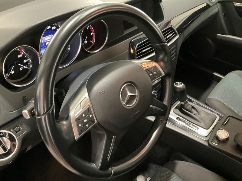 Mercedes-Benz C-Klasse C 180 CDI T BlueEfficiency Classic 2013 – снимка 32