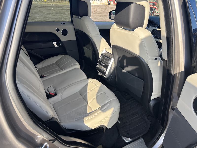 Land Rover Range Rover Sport P400e Plug-in Hybrid HSE Silver 2021 – снимка 13