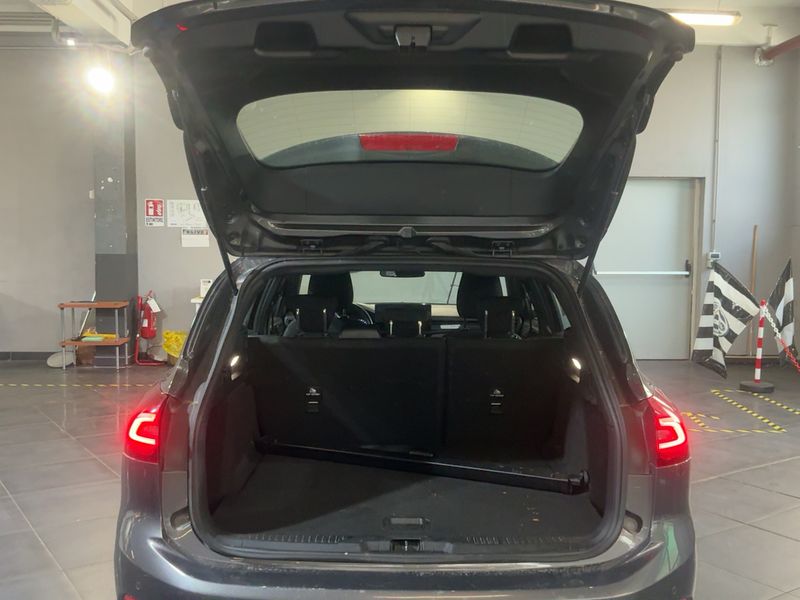 Ford Focus 1.0 EcoBoost Mild-Hybrid ST-Line Design 2023 – снимка 15
