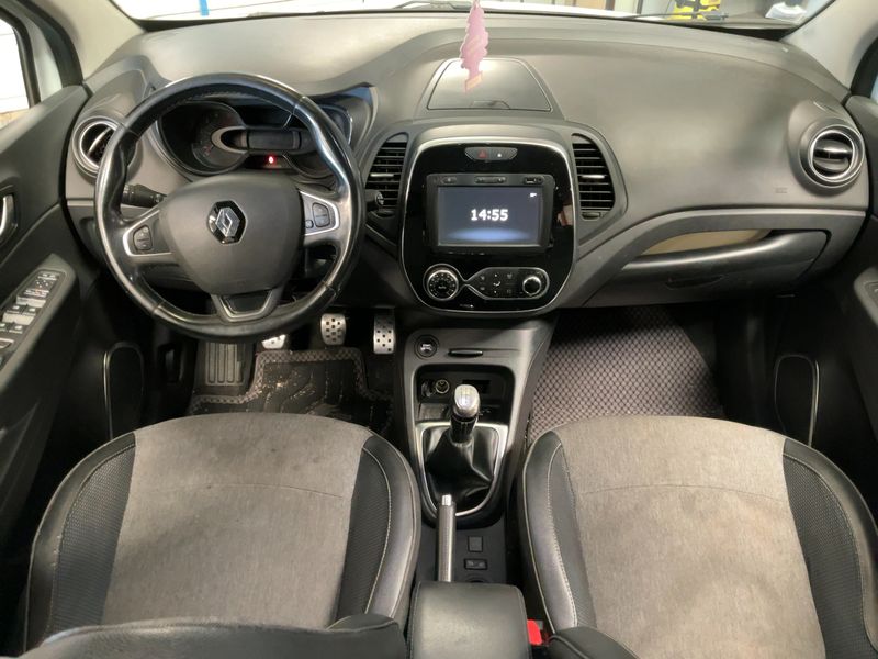 Renault Captur 1.5 dCi Energy Intens 2017 – снимка 17