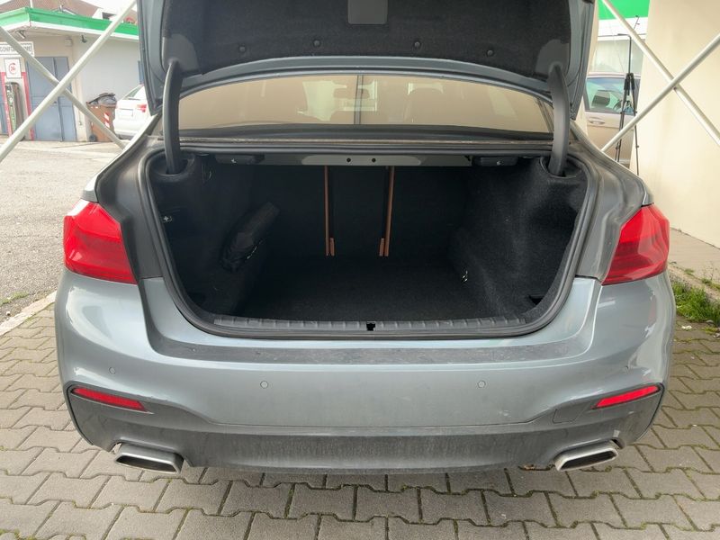 BMW 5er 530d xDrive M Sport 2017 – снимка 10