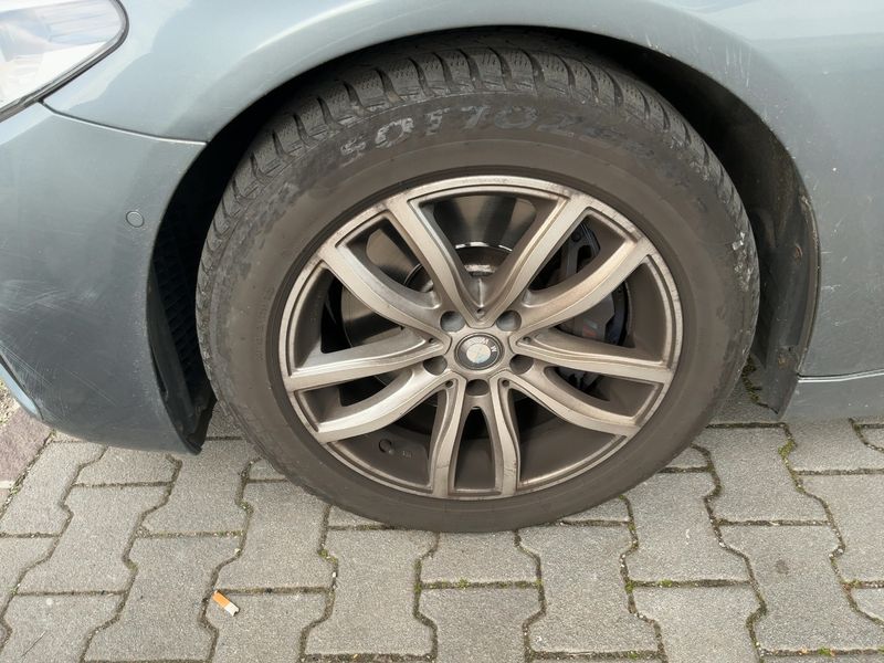 BMW 5er 530d xDrive M Sport 2017 – снимка 16