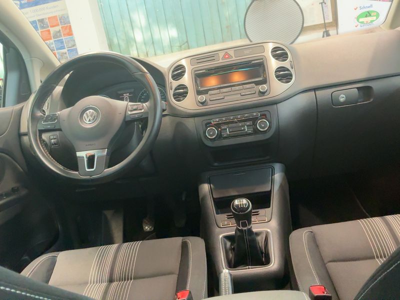 Volkswagen Golf VI Plus 2.0 TDI Match 2013 – снимка 17