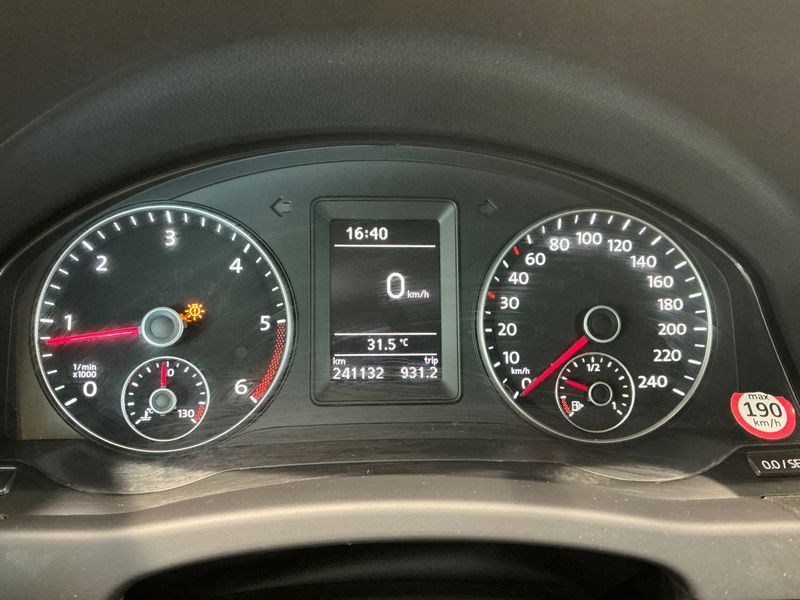 Volkswagen Golf VI Plus 2.0 TDI Match 2013 – снимка 18