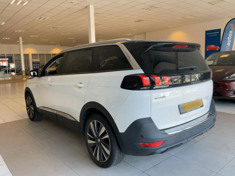 Peugeot 5008 1.2 PureTech Allure 2019 – снимка 6