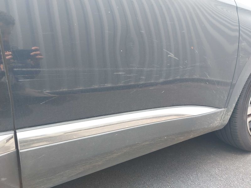 Peugeot 5008 1.5 Blue-HDi Allure 2019 – снимка 25