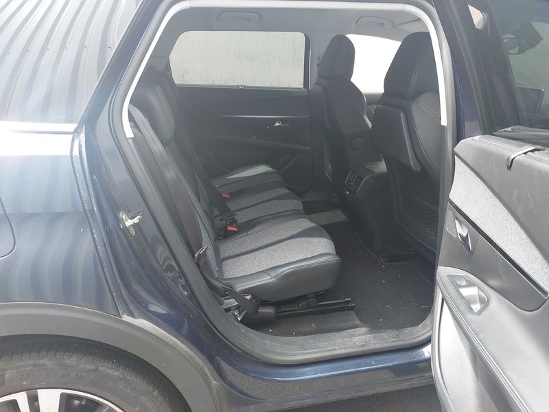 Peugeot 5008 1.5 Blue-HDi Allure 2019 – снимка 14