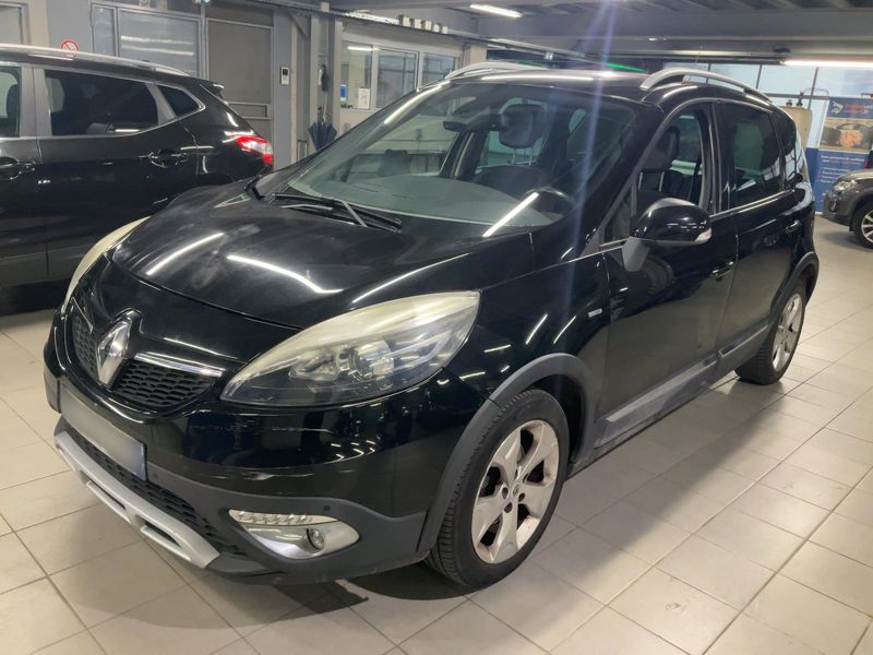 Renault Scenic 1.2 TCe Energy Xmod Bose 2015 – снимка 1