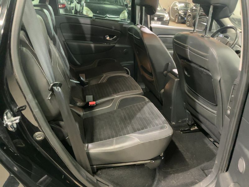 Renault Scenic 1.2 TCe Energy Xmod Bose 2015 – снимка 19