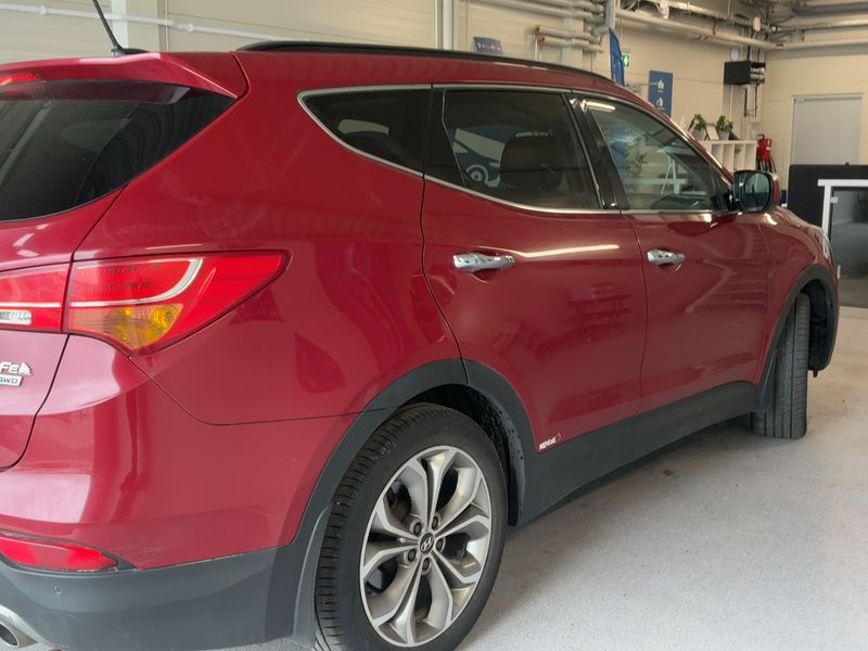 Hyundai Santa Fe 2.2 CRDi Style 4WD 2012 – снимка 8