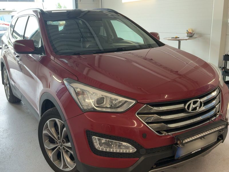 Hyundai Santa Fe 2.2 CRDi Style 4WD 2012 – снимка 12