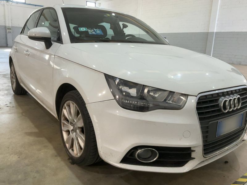 Audi A1 Sportback 1.2 TFSI Ambition 2013 – снимка 12
