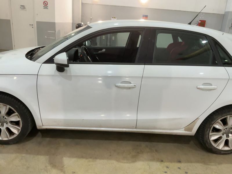 Audi A1 Sportback 1.2 TFSI Ambition 2013 – снимка 4