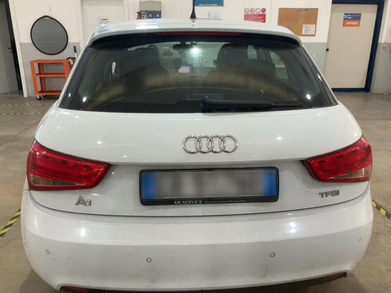 Audi A1 Sportback 1.2 TFSI Ambition 2013 – снимка 7
