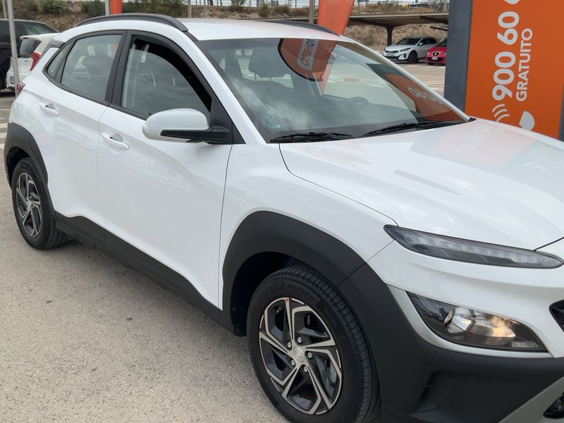 Hyundai Kona 1.6 Hybrid Maxx 2WD 2022 – снимка 12