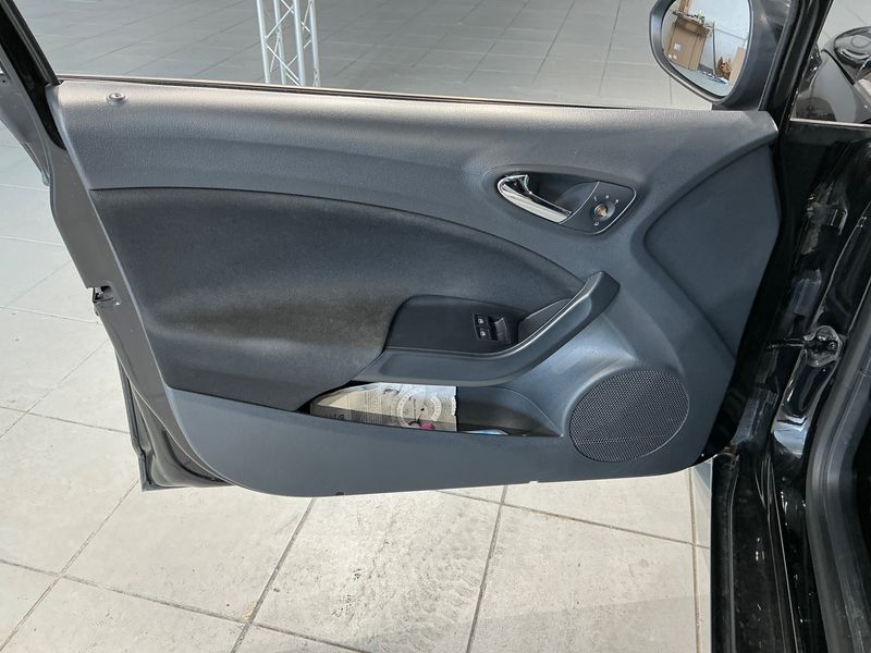 Seat Ibiza 1.2 TSI FR 2015 – снимка 26