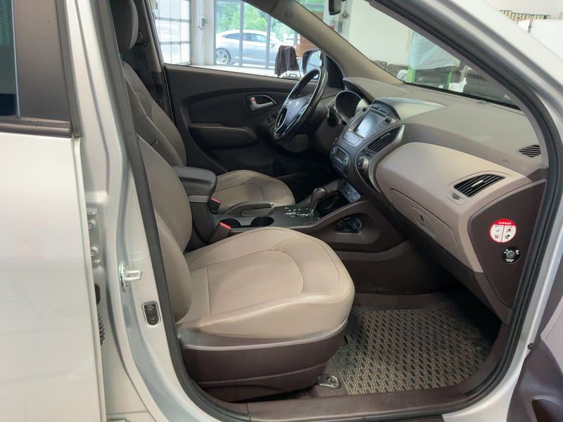 Hyundai ix35 2.0 CRDi Style AWD 2014 – снимка 16