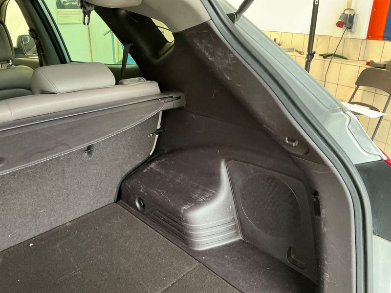 Hyundai ix35 2.0 CRDi Style AWD 2014 – снимка 25
