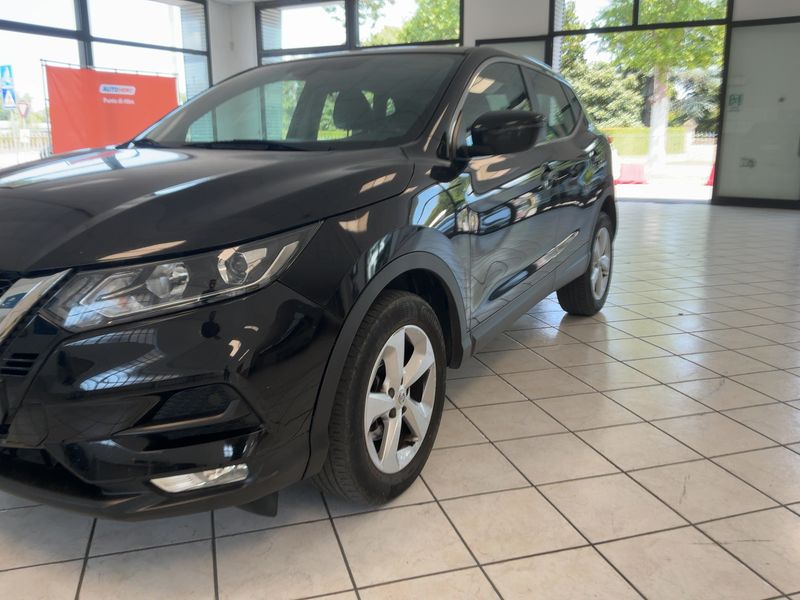 Nissan Qashqai 1.5 dCi Business 2019 – снимка 2