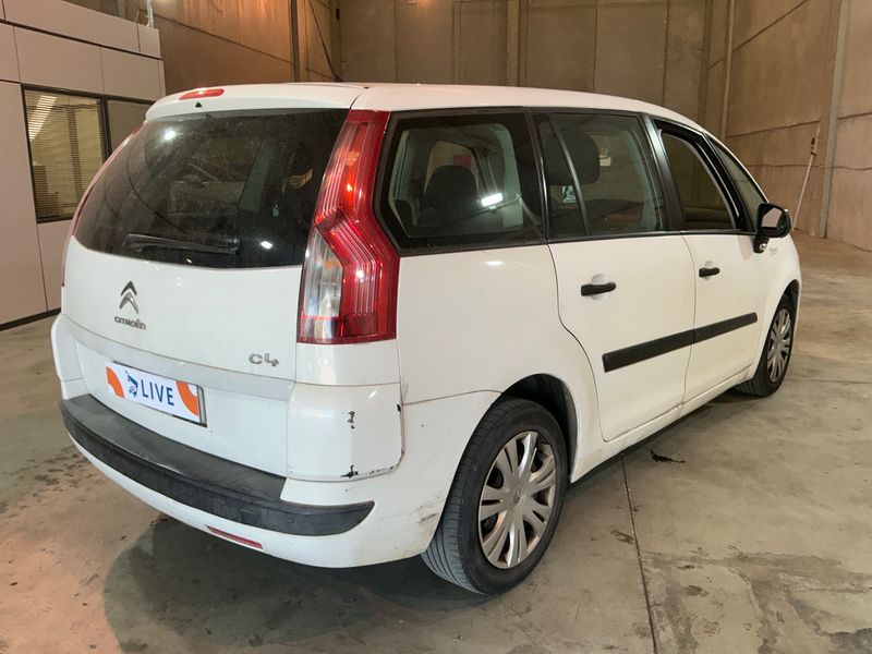 Citroen C4 Grand Picasso 1.6 VTi Business 2011 – снимка 2