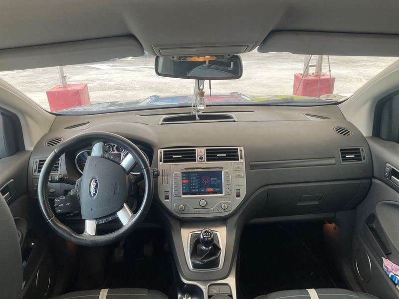 Ford Kuga 2.0 TDCi Titanium 2010 – снимка 17