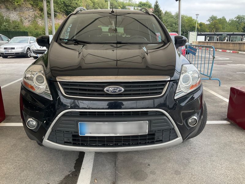 Ford Kuga 2.0 TDCi Titanium 2010 – снимка 14