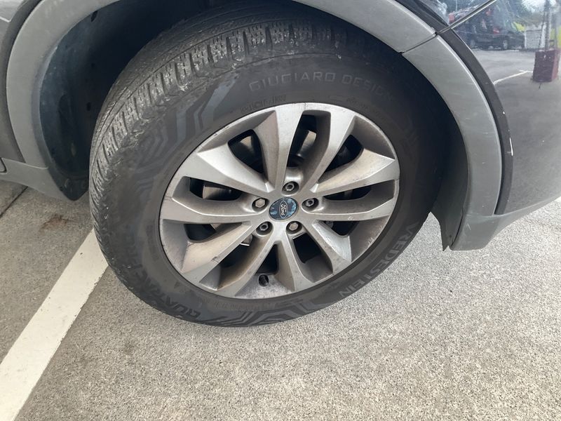 Ford Kuga 2.0 TDCi Titanium 2010 – снимка 11