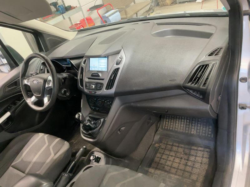 Входящ номер:	BS83657 Отчитане на километража.:	147 930 km снимка 18