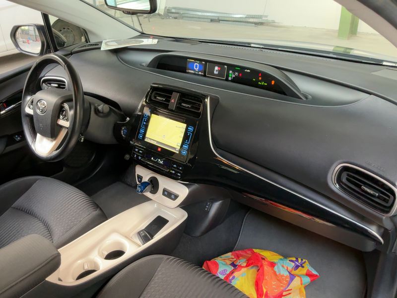Toyota Prius 1.8 Style 2016 – снимка 17