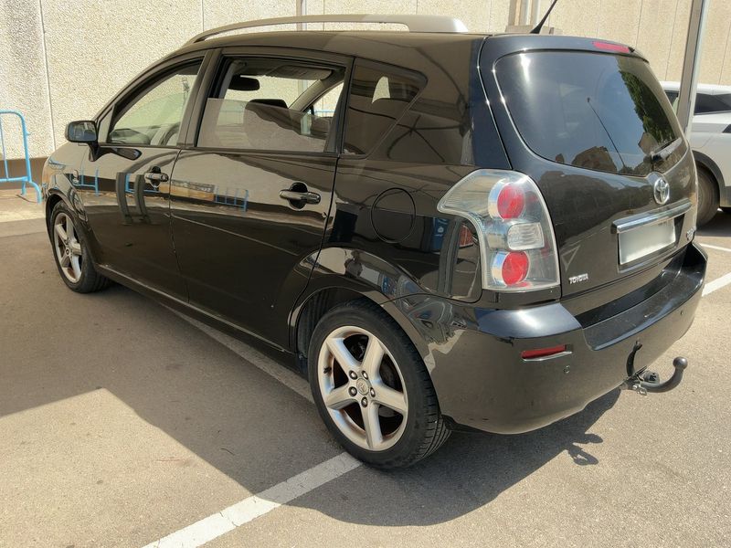 Toyota Corolla Verso 2.2 D-4D D-Cat Executive 2007 – снимка 6