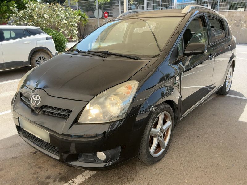 Toyota Corolla Verso 2.2 D-4D D-Cat Executive 2007 – снимка 1