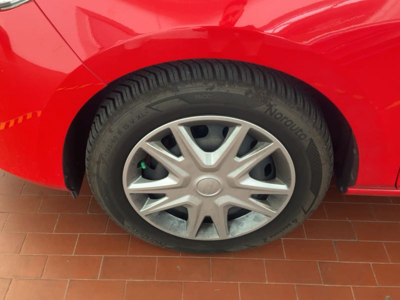 Ford Fiesta 1.1 LPG Plus 2019 – снимка 3