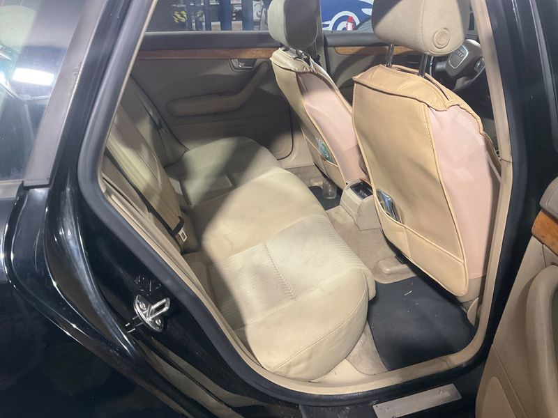 Audi A4 2.0 TDI 2005 – снимка на щета