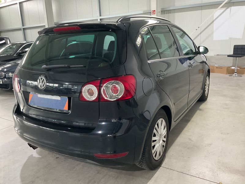 Volkswagen Golf VI Plus 2.0 TDI Comfortline 2009 – снимка 2