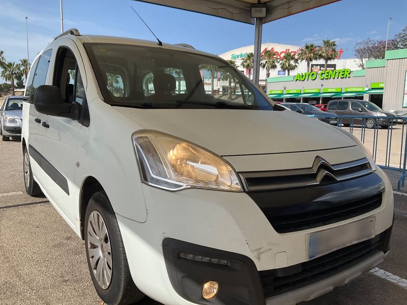 Citroen Berlingo 1.6 Blue-HDi Live Edition 2016 – снимка 12