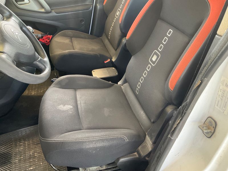 Citroen Berlingo 1.6 Blue-HDi Live Edition 2016 – снимка 30